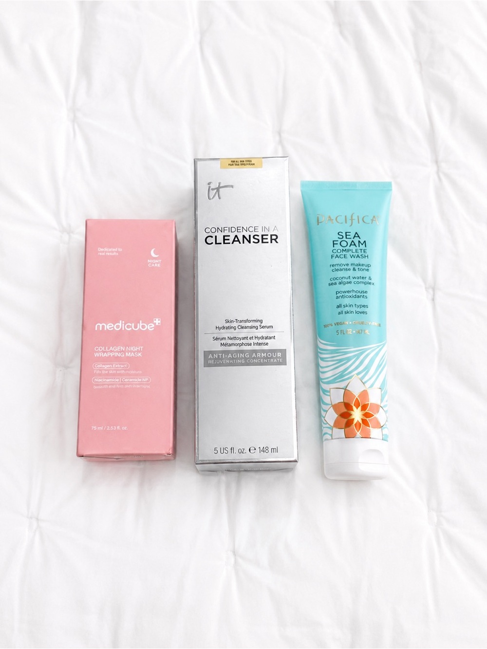 NEW Skincare Bundle Medicube, IT Cosmetics & Pacifica Cleanser Mask 3pc